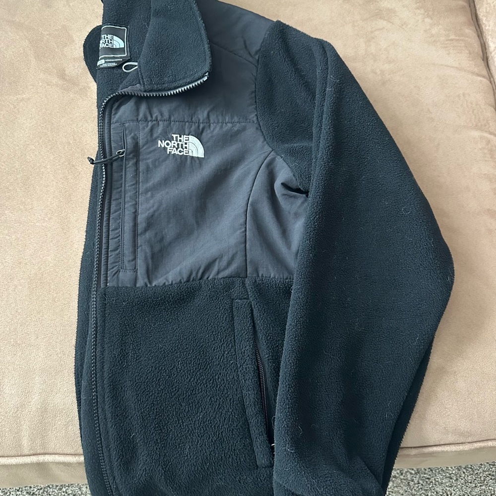 The North Face Women's Black Fleece Jacket